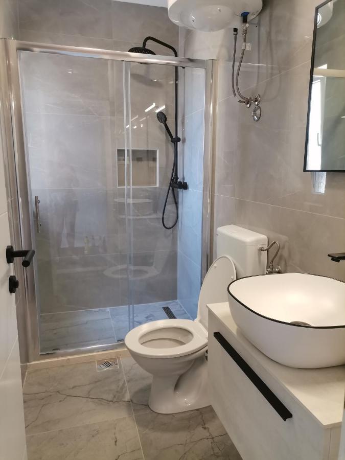Apartmani Radic Примоштен Экстерьер фото